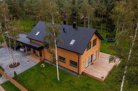 Stogo dangų įvairovė Mažeikiuose: skarda, čerpės, moduliai, vizualizacijos