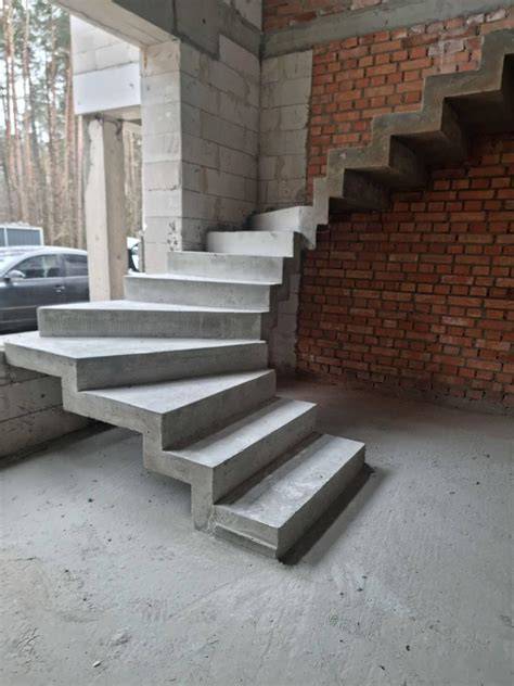 https://example.com/images/betoniniai-bordeliai-3d-svaizdas.jpg