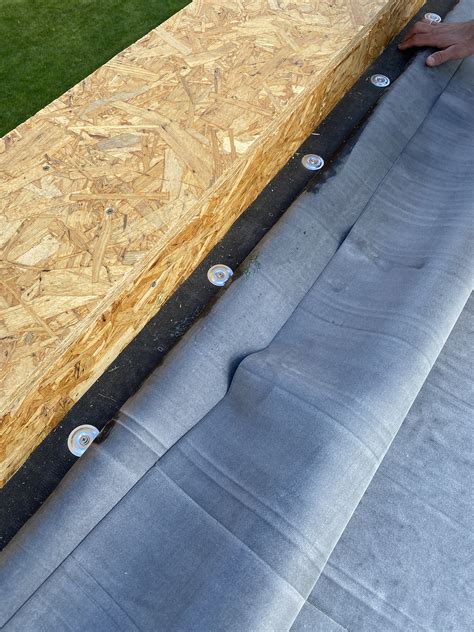 Įlajos su manžetomis ir EPDM danga