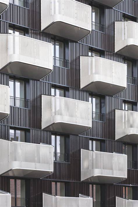 Geometrinės formos ir lenkimo spinduliai fasado dizainui