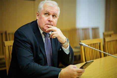 Infografika: Auditų procesas krašto apsaugoje