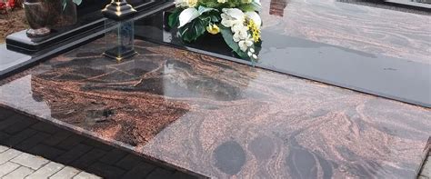 Grafinis vadovas: paminklų dengimas granito plokštėmis