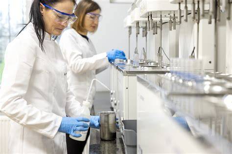 laboratorijos įranga - cemento bandymai