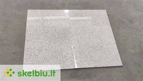 pilkas granitas G603 poliruotas paviršius