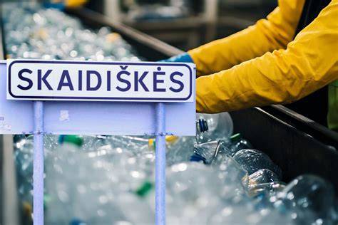 Perdirbimo procesas: iš atliekų iki visaverčio lakšto