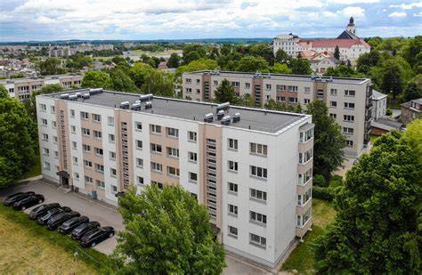 Infografika: YTONG blokelių sudėtis, porų architektūra ir energinės klasės