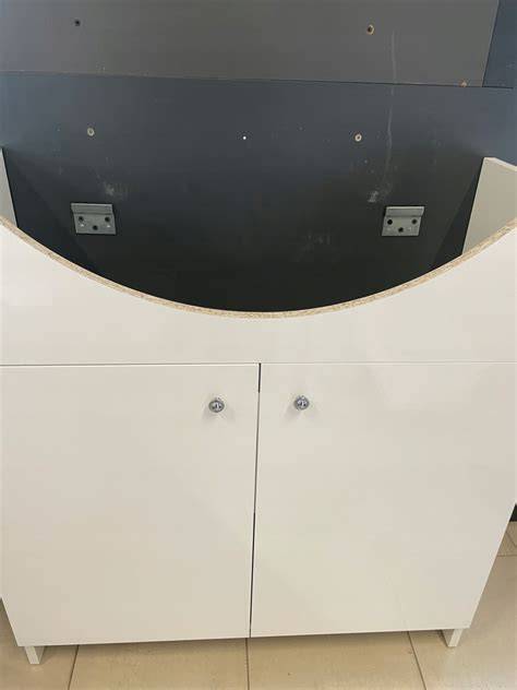 Ergonominiai parametrai: 17/27 ir 80 cm plotis