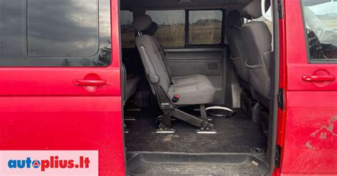 Schematinis Volkswagen Caravelle su ilga baze vaizdas