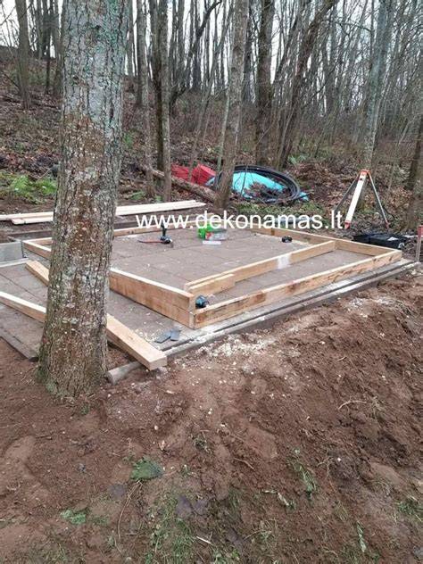 Nuotrauka: Medinių namelių surinkimo linija