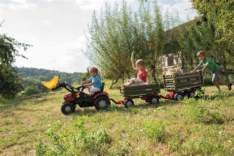 Vizualizacija: STK300 išplanavimas su kiliu ir pripučiamais bortais