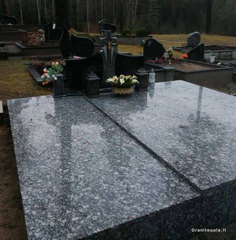 Kapavietės granito plokščių pavyzdžiai ir kainų įvertinimas