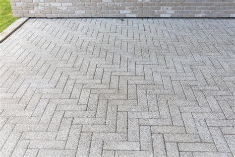 Betono mozaika logotipo ir naujojo pardavimų padalinio išorė