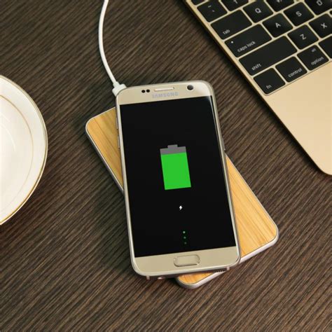 Bambuko apdaila šildymo vamzdžiams