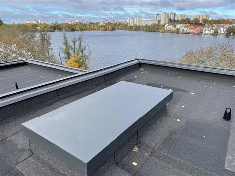 Plokščiojo stogo liukas OUTLUX 90x90 vaizdas