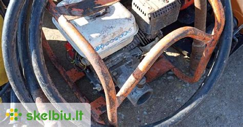 Mechaninis betono tankinimo įrenginys