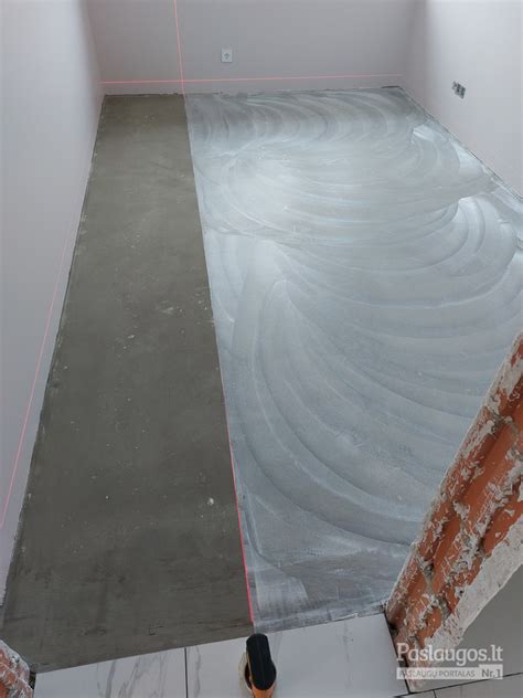 Betoninių grindų išlyginamasis sluoksnis