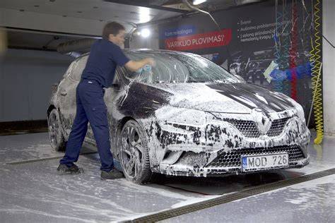 Korozijos rizikos zonos ant automobilio kėbulo ir aliuminio dalių
