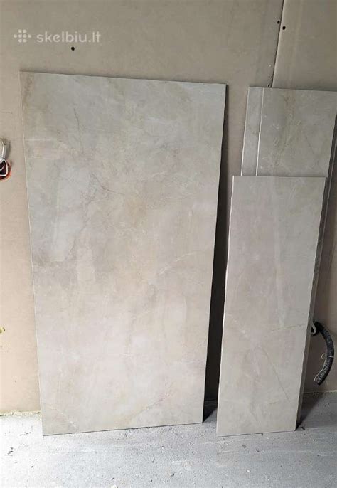 Pagrindiniai plytelių rūšių skirtumai: glazūruotos, akmens masės, keraminės