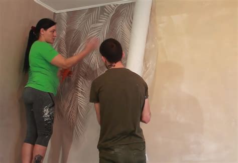 Sienų paruošimas po tapetų nuėmimo