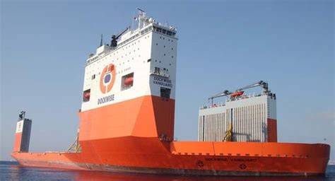 Dockwise/BOKA Vanguard - plūduriuojantis sauso dokas