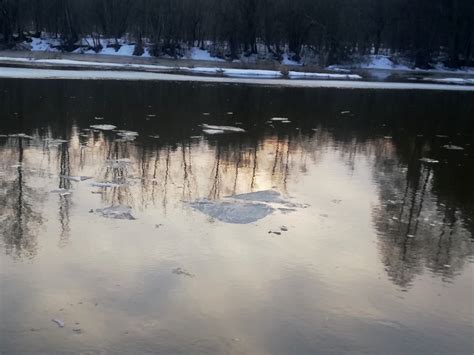 Vaizdas apie vandens kilimą iš kapiliarų ir kristalizacijos mechanizmą VANDEX SUPER