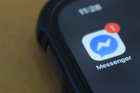 Schema, kaip veikia sukčių internetinės svetainės