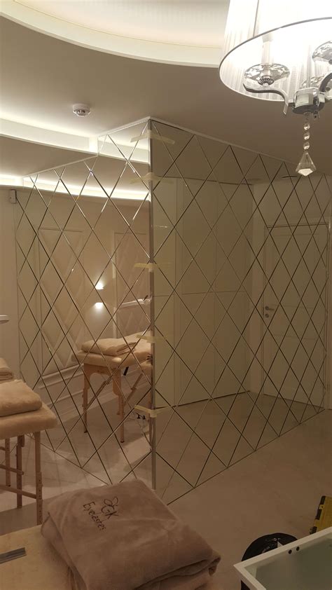 Stiklo audinio klojimas ant sienos