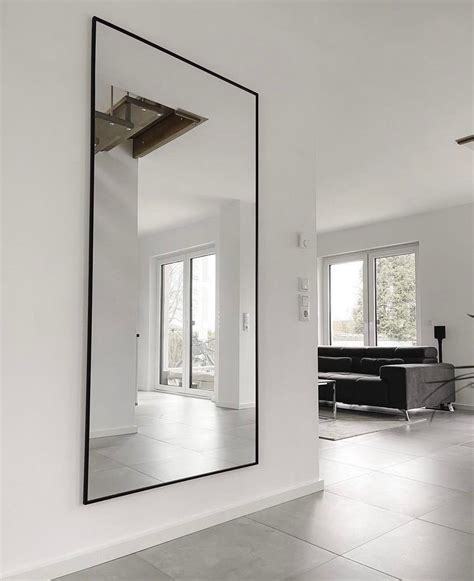 veidrodžiai prieškambaryje